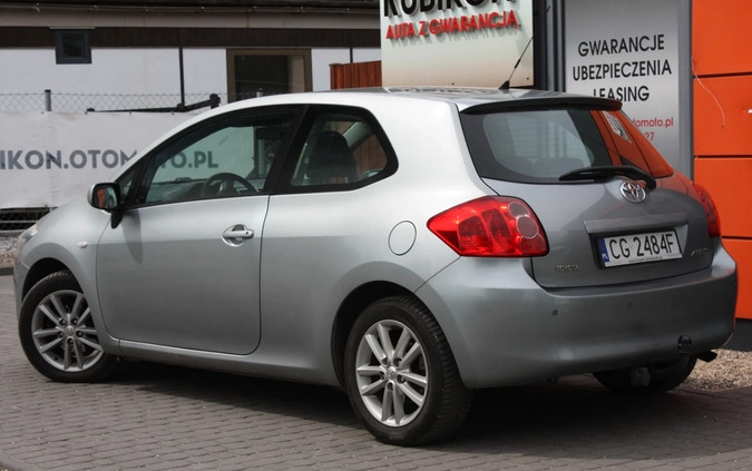 Toyota Auris cena 16900 przebieg: 292000, rok produkcji 2008 z Łuków małe 407